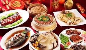 Sop sambutan tahun baharu cina yang diumumkan khamis lalu hanya membenarkan majlis makan besar melibatkan ahli keluarga yang tinggal serumah. Makan Malam Di Tahun Baru Imlek Tradisi Mempererat Kebersamaan