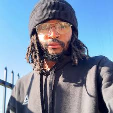 What does the warning message "check owners manual for proper oil/fuel  requirements" mean?