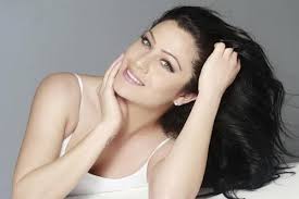 The followings are the list of top most beautiful and hottest female footballers in the world , born on july 2, 1989, is an american soccer player for the orlando pride of the national women's soccer league (nwsl), the highest division of women's professional soccer in the united states, and the. Top 10 Most Beautiful Women Football Players Glitzyworld