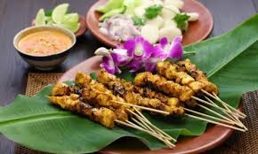 The meat is first marinated, then the taste is so similar that with the marinade and sauce you won't notice the difference. Top 8 Famous Indonesian Satay Indonesia Expat