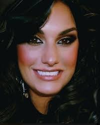 Rachel Biel's Instagram, Twitter & Facebook