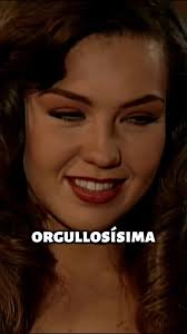 ¡Ay, Carlota! No se te quita lo CHISMOSA 🤭👀 #MaríaLaDelBarrio #Tlnovelas 