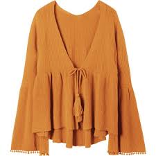 Black And Gold Sweater Dames Plus Size Flare Sleeve Tassel Tie Up Cardigan 418 830 Idr Liked On Polyvore Featuring Tops Cardigans Plus Size Cardigans Flared Sleeves Flared Sleeves Top