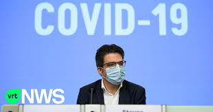 Bij koninklijk besluit (kb) van 30 september 2020 wordt de heer steven van gucht, geboren op 21 april 1976, bevorderd met ingang van 1 september 2019 door verhoging naar de hogere klasse, in de titel van eerstaanwezend werkleider in de klasse sw3 op het nederlandse taalkader, bij sciensano. Virologe Steven Van Gucht 2020 War Eines Der Todlichsten Jahre Vrt Nws Nachrichten