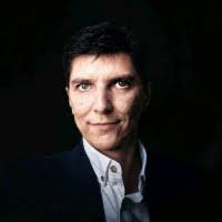 Adam Heng's Instagram, Twitter & Facebook