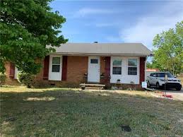78 glenwood court, spring lake, nc 28390. Spring Lake Nc Real Estate Homes For Sale Point2