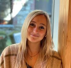 Rebecca Boese's Instagram, Twitter & Facebook