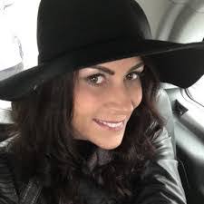 Rachel Tomkins's Instagram, Twitter & Facebook