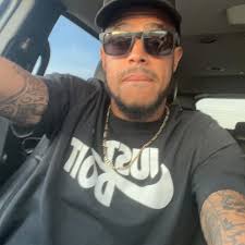 Been in Facebook jail for almost a month…. I'm FREEEEE! lol🤣