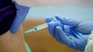 Madrid ha ampliado el sistema de autocita para vacunarse contra el coronavirus para todos los mayores de 50 años, sin límite de edad. Comenzamos A Partir De Manana A Vacunar Frente Al Covid 19 A La Poblacion Entre 40 Y 49 Anos Comunidad De Madrid
