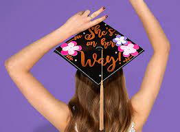 Cute graduation cap decoration ideas: Diy Graduation Cap Decorating Ideas Party City