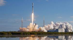 A private rocket carrying three satellites, including a nasa space sail, has failed to reach orbit. Spacex Launches New Batch Of Starlink Satellites Loses Falcon 9 During Landing Attempt Extremetech
