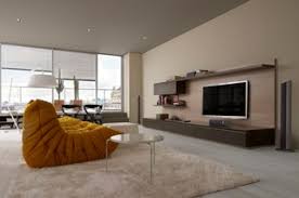 Suivez l'évolution de l'épidémie de coronavirus / covid19 dans le monde. Cabinetry Mixte Modern Family Room New York By Ligne Roset Houzz