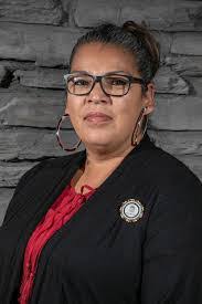 Donna Robillard's Instagram, Twitter & Facebook