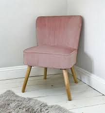Details About Velvet Oyster Occasional Chair Fluted Retro Bedroom Living Room Accent Seat In 2020 Accent Chairs Pink Accent Chair Retro Bedrooms