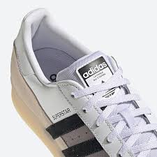 Diesen schuh sollte jeder tragen! Adidas Originals Superstar Schuhe Fx5565 Weib Fur 84 50 Sneakerstudio De