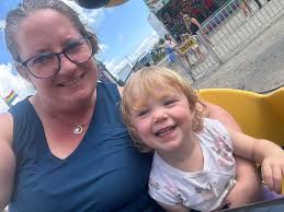 Employee leaving kds fine foods