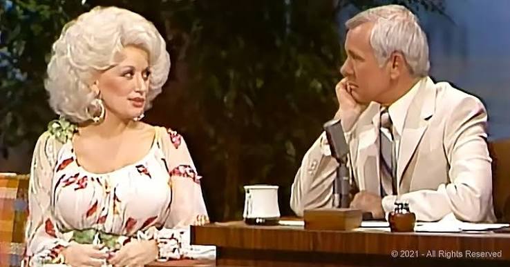 Dolly Parton Surprises Johnny Carson With Special Song · Madly Odd