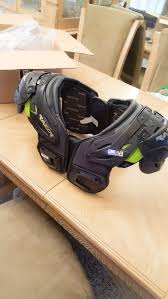 Gear Pro Tec Razor Rz15 Adult Football Shoulder Pads Multi Position