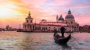 Jetez un oeil à notre incroyable sélection d'hôtels pour correspondre à votre budget et économiser avec notre garantie du meilleur prix. Voyage En Italie Road Trip De Milan A Venise Viago