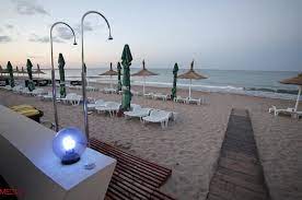 Locatie si panorama superba asupra marii. Vila Plaja Azur Eforie Nord Romania Tonight Ro