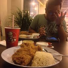 Order from kfc (seremban 2 drive through) online or via mobile app we will deliver it to your home or office check menu, ratings and reviews pay online or cash on delivery. Photos At Kfc Fast Food Restaurant In Mantin Negeri Sembilan
