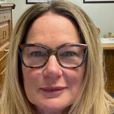 Susanne Peterson's Instagram, Twitter & Facebook