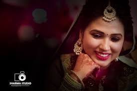 Avantika Sharma's Instagram, Twitter & Facebook