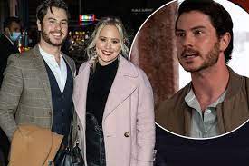 Click to register anonymously to be notified upon any changes in this offender's custody status. Eastenders Star Toby Alexander Smith Is Dating Emmerdale S Amy Walsh Mirror Online