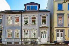 Find local businesses, view maps and get driving directions in google maps. Haus Zum Verkauf 22765 Hamburg Altona Altstadt Mapio Net