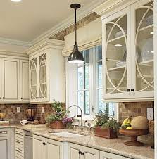 Which Backsplash Tile Goes With Granite Types Of Kitchen Cabinets House Design Kitchen Home Kitchens