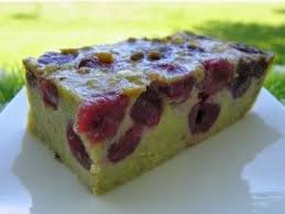 Clafoutis Cerises Et Pistaches Thermomix Blog Cuisine Thermomix Avec Recettes Pour Le Tm5 Tm31 Clafoutis Aux Cerises Recette Dessert Recette