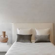 The big bed company is the uk specialist retailer of extra wide, long, and made to measure beds, mattresses, bedding and bed linen. Straight Boucle Bed Head In King Queen And Super King See Our Collection Of Boucle Cushions And U