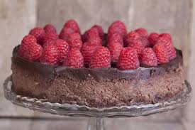 Recette Fondant Au Chocolat Noir Et Aux Framboises 750g Recette Recette Fondant Au Chocolat Recette Gateau Facile Recette Fondant