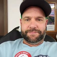 Keith Reinig's Instagram, Twitter & Facebook