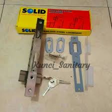Harga kunci pintu solid di kota medan | dowshardware.com distributor handle pintu dan grendel pintu tanam, menyajikan info harga kunci pintu solid murah model terbaru di kota medan dan sekitarnya siap melayani pembelian kunci pintu dan kunci pintu rumah seluruh indonesia. Kunci Pelor Standart Solid Kunci Pintu Tarung Kunci Pintu Kupu Kupu Lockcase Solid Shopee Indonesia