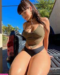 Salarrea OnlyFans Photos #1 - Ibradome