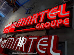Les enseignes lumineuses vous permettent de faire ressortir votre établissement du paysage urbain. Enseigne Grand Format Martel Groupe Ses Enseignes Et Signaletiques