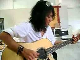 Dia beralasan sinyal ponselnya terganggu. Abdee Negara Bunda Rehearsal Konser Koin Untuk Anak 28 Maret 2010 Youtube