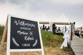 Diy Kreidetafel Aufsteller Kreidetafel Hochzeit Willkommensschilder Ikea Hochzeit