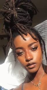 I want more stories about Azock !!!