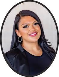 Andrea Ramirez's Instagram, Twitter & Facebook