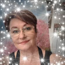 This song is called Pipa, which is played by the traditional Chinese  instrument Pipa. #琵琶#旗袍#hanfugirl #中国乐器