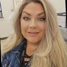 Leticia Slaughter's Instagram, Twitter & Facebook