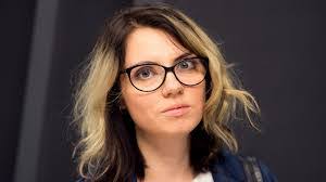 Stacy Olsen's Instagram, Twitter & Facebook