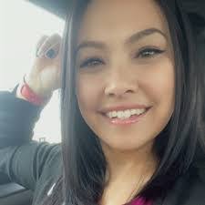 Mandy Mock's Instagram, Twitter & Facebook