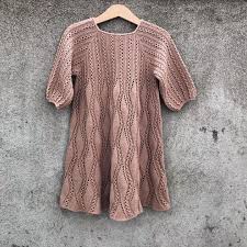 5 248 Otmetok Nravitsya 265 Kommentariev Knitting For Olive Knittingforolive V Instagram This Year S Christmas Dress Pattern I Med Bilder Knitting Pattern Strikk