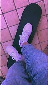 Free download the brooklyn bridge new york us iphone x wallpapers, 5000+ iphone x wallpapers free hd wait for you. Pin By Laia Parra On Closet Photo Wall Skateboard Girl Skater Girl Aesthetic Wallpaper Iphone Skater Girl Aesthetic