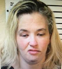 Mama June & boyfriend Justin Stroud spark engagement rumors as couple shops  for RINGS at Alabama jewelry store