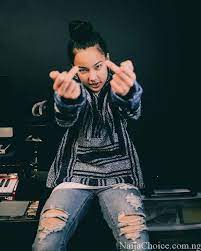 Waptrick download titana manaois like you. Download Mp3 Tatiana Manaois Mine Naijachoice